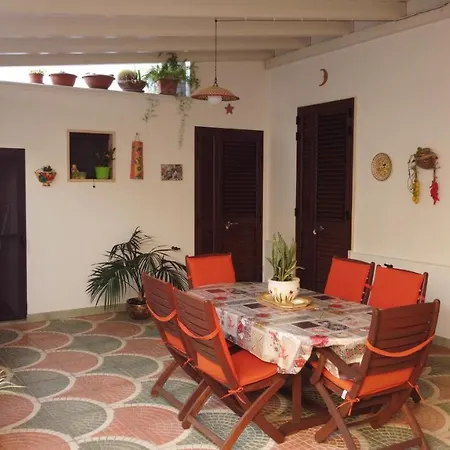 Cortere بيت ضيافة أليستي